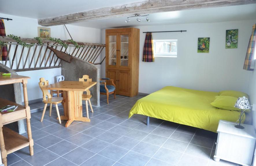 Mazé La Petite Ferme B&B 외부 사진