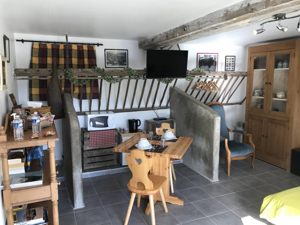 Mazé La Petite Ferme B&B 외부 사진